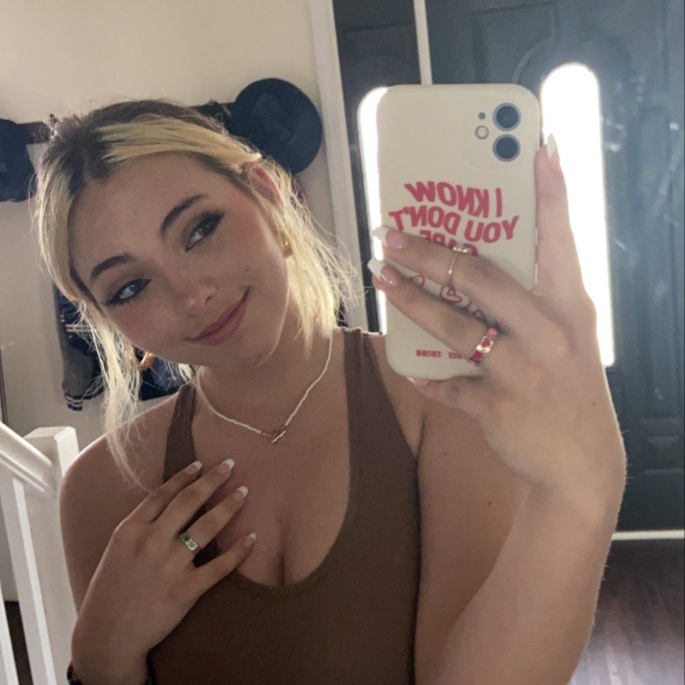 Meet your Posher, Brook